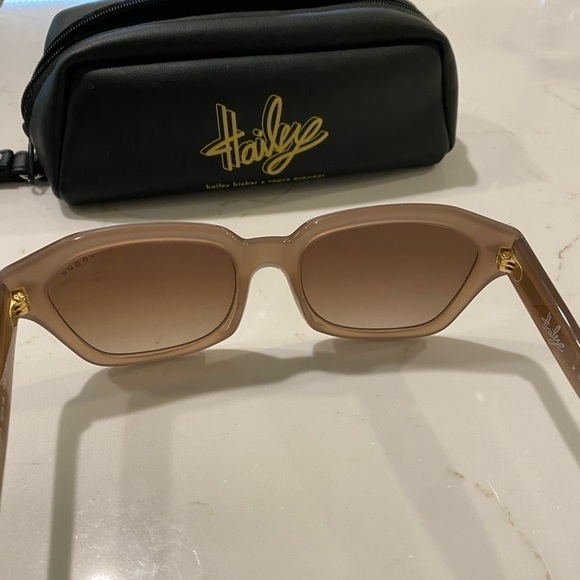 Vogue x Hailey Bieber Square Sunglasses in Light Brown - Picture 4 of 7
